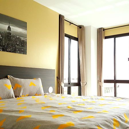 The All 24 Luxury Residence Банкок Екстериор снимка